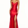 #56158 | Sherri Hill Home Clearance