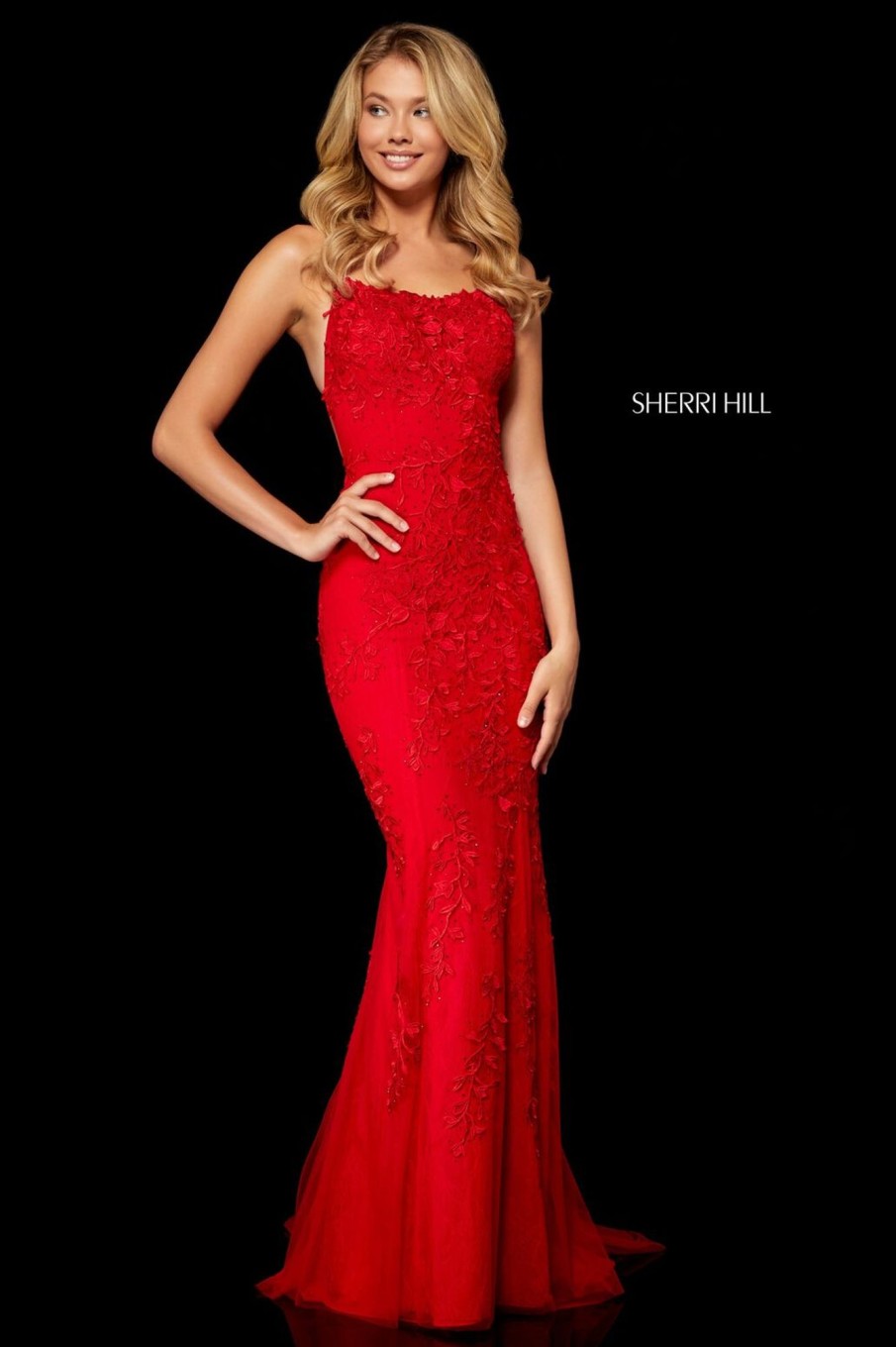 #52338 | Sherri Hill Home Wholesale