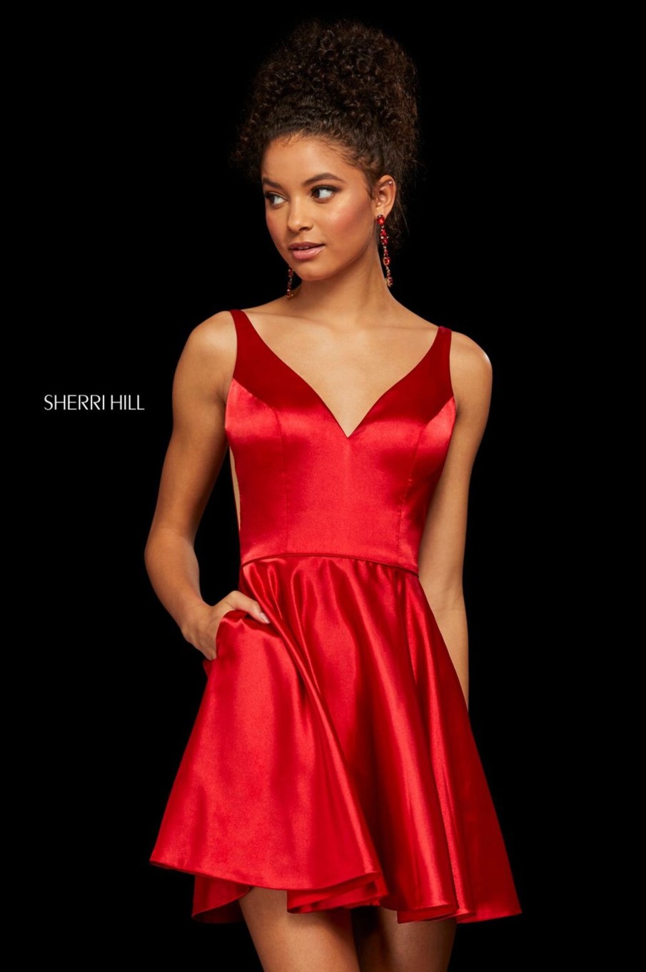 #53081 | Sherri Hill Home Clearance