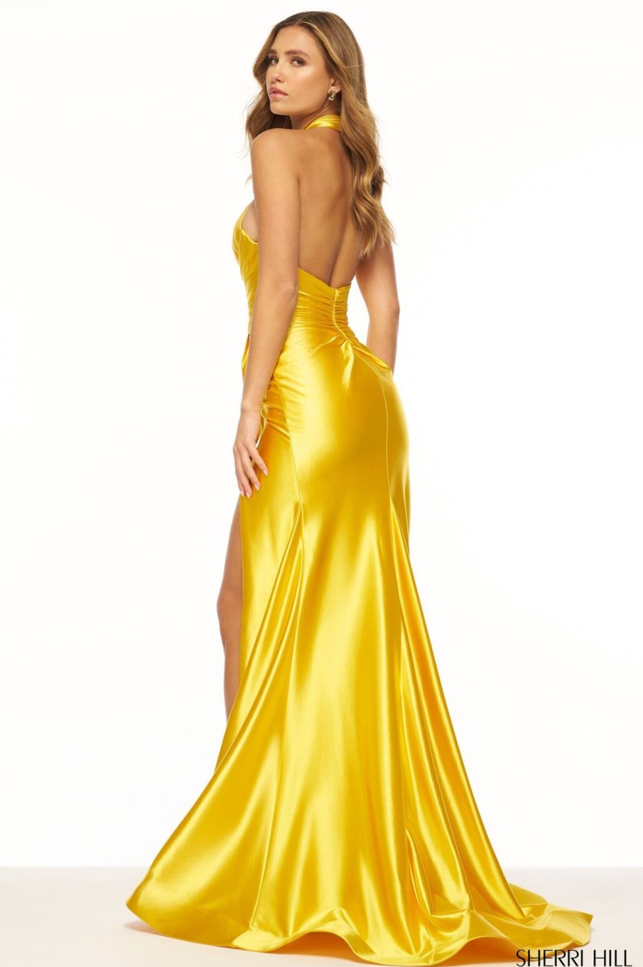 #56259 | Sherri Hill Home Best