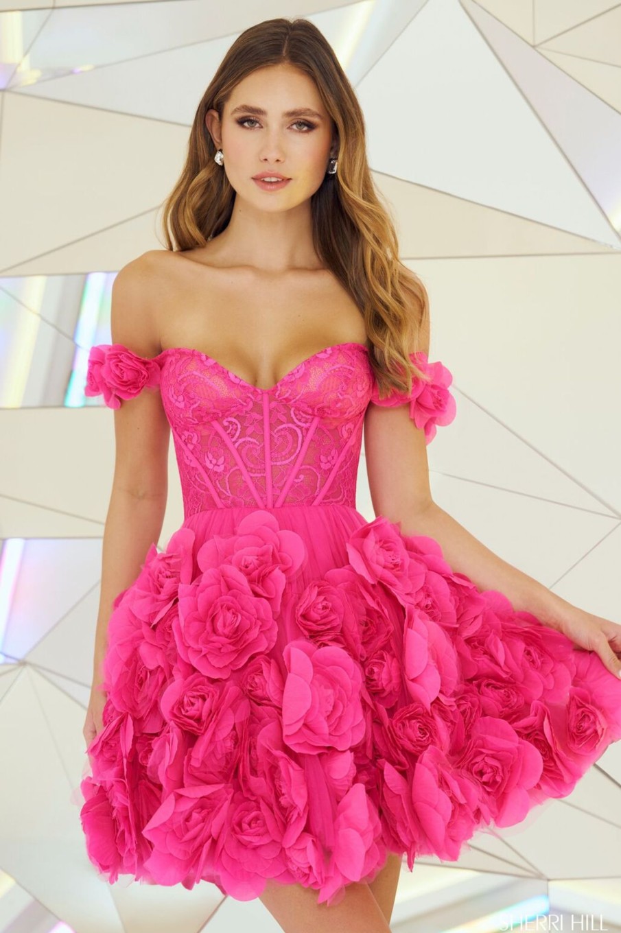 #55717 | Sherri Hill Home Wholesale