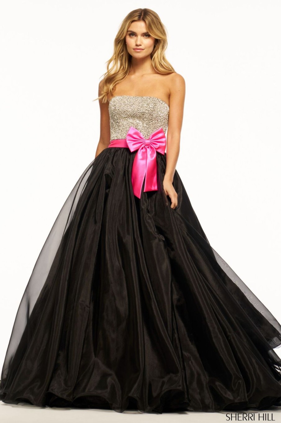 #55956 | Sherri Hill Home Clearance